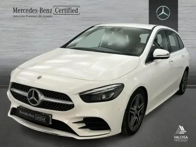 Usado Mercedes B200 AMG line 150 CV (110 kW) 2019 Blanco polar Utilitario
