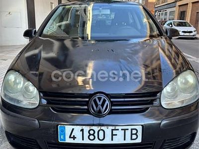 Negro Usado 2004 VW Golf IV Sportline Berlina | 2700 € (Buen precio)