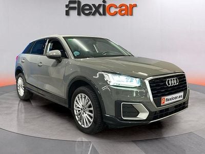 Usado Audi Q2 Design 116 CV (85 kW) 2019 Gris SUV