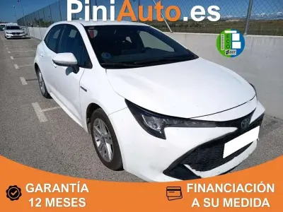 Usado Toyota Corolla Active 122 CV (89 kW) 2021 Blanco Utilitario