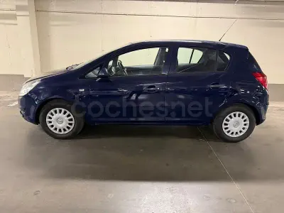 Usado Opel Corsa Cosmo 90 CV (66 kW) 2009 Azul Utilitario