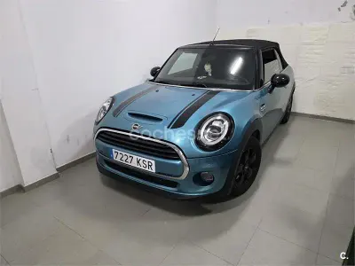 Usado Mini One Cabriolet 102 CV (75 kW) 2018 Azul Descapotable
