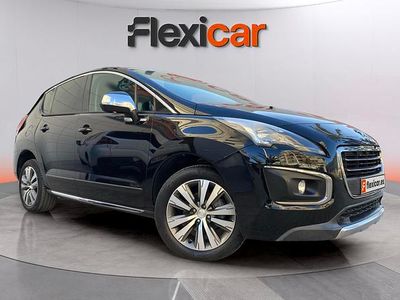 Usado Peugeot 3008 Allure 131 CV (96 kW) 2016 Negro Monovolumen