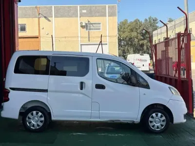 Usado Nissan NV200 Comfort 110 CV (80 kW) 2013 Blanco Monovolumen