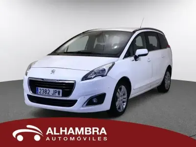 Używany Peugeot 5008