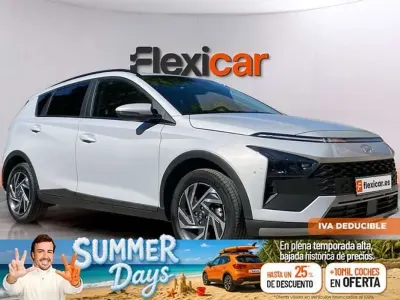 Usado Hyundai Bayon 80 CV (58 kW) 2025 Gris SUV