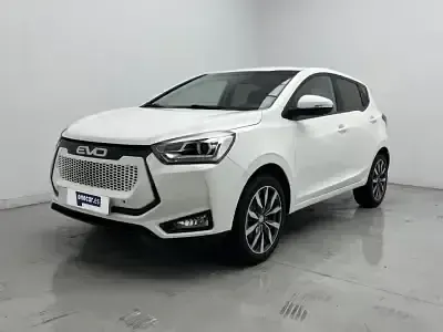 Usado EVO Evo 3 107 CV (78 kW) 2024 Blanco SUV