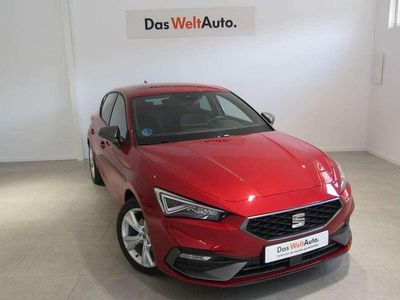 Usado Seat Leon FR 150 CV (110 kW) 2024 Rojo Utilitario