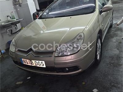 Usado Citroën C5 110 CV (80 kW) 2005 Beige Berlina