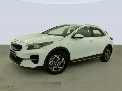 Usado Kia XCeed 120 HP (88 kW) 2022 Branco SUV