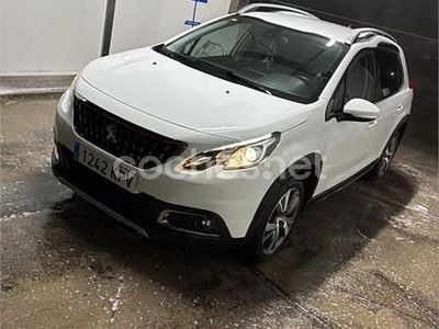 Usado Peugeot 2008 Allure 130 CV (95 kW) 2018 Blanco SUV