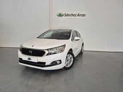 Käytetty DS Automobiles DS4 100 HP (73 kW) 2018 Valkoinen Viistoperä