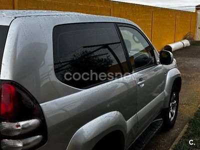 Gris / plata Usado 2008 Toyota Land Cruiser SUV | 16.000 € (Caro)