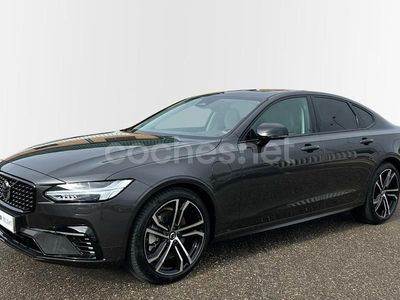 Gris / plata Usado 2024 Volvo S90 Ultimate Berlina | 53.900 €