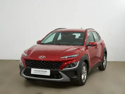 Usado Hyundai Kona 120 CV (88 kW) 2022 Granate SUV