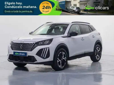 Usado Peugeot 2008 Allure 136 CV (100 kW) 2025 Blanco SUV