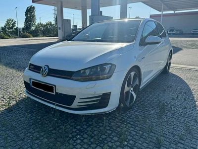 VW Golf VII