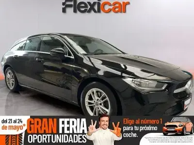 Używany Mercedes CLA200 Shooting Brake 150 KM (110 kW) 2020 Czarny Kombi