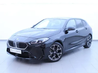 Usado BMW 120 Comfort Edition 170 CV (125 kW) 2025 Negro Utilitario