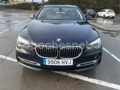 Usado BMW 730 Comfort Edition 258 CV (189 kW) 2014 Azul Berlina