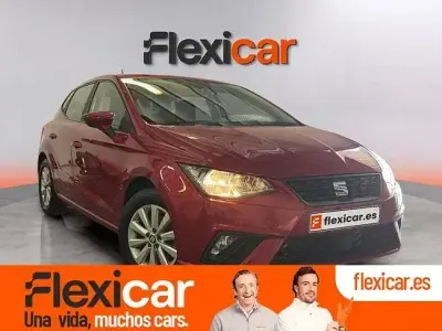 Usado Seat Ibiza Style 110 CV (80 kW) 2021 Rojo Utilitario