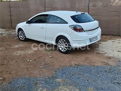 Opel Astra GTC