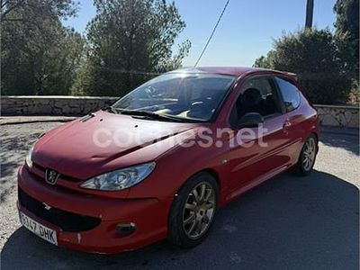 Rojo Usado 2005 Peugeot 206 GTi Berlina | 3500 € (Precio justo)