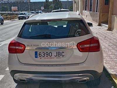 Blanco Usado 2014 Mercedes GLA200 Style SUV | 24.000 €