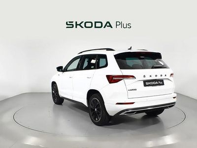 Usado Skoda Karoq SportLine 150 CV (110 kW) 2023 Blanco SUV