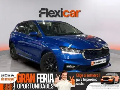 Usado Skoda Fabia Selection 80 CV (58 kW) 2025 Azul Utilitario