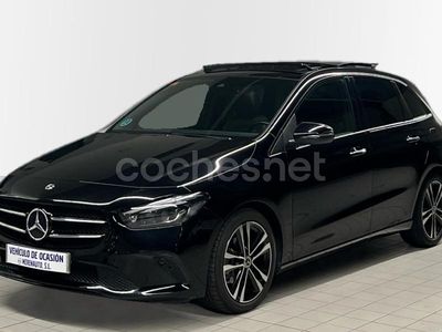 Negro Usado 2020 Mercedes B180 Monovolumen | 25.400 € (Un poco caro)