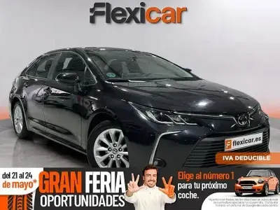 Usado Toyota Corolla Active 125 CV (91 kW) 2023 Negro Berlina