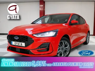 Begagnad Ford Focus ST-Line 155 HK (114 kW) 2024 Röd