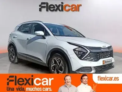 Usado Kia Sportage 136 CV (100 kW) 2023 Blanco SUV