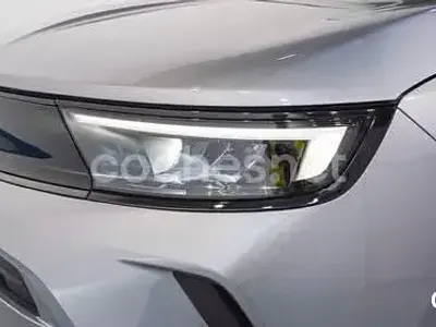 Usado Opel Mokka Business Elegance 100 CV (73 kW) 2021 Gris / plata SUV