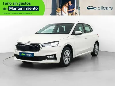 Usado Skoda Fabia Ambition 110 CV (80 kW) 2023 Blanco Utilitario