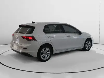 Occasion VW Golf VIII 115 ch (84 kW) 2022 Blanc Berline