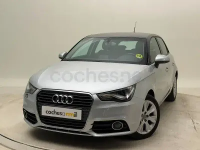 Usado Audi A1 Sportback Ambition 90 CV (66 kW) 2013 Gris / plata Utilitario