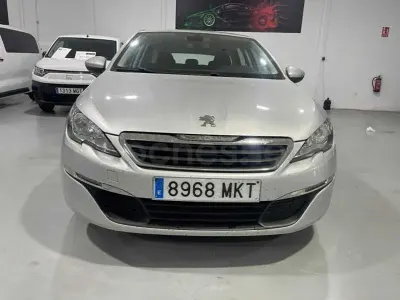 Używany Peugeot 308 SW Access 100 KM (73 kW) 2017 Szary Kombi