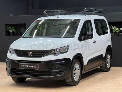 Usado Peugeot Rifter Active 102 CV (75 kW) 2021 Blanco Monovolumen