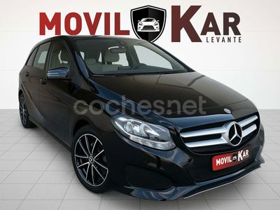 Mercedes B200