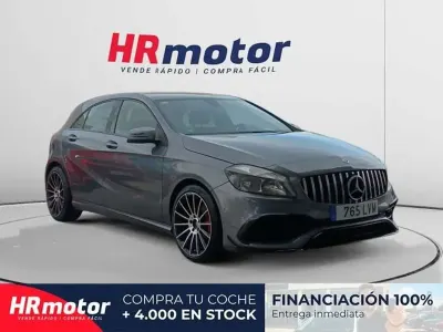 Usado Mercedes A180 Style 109 CV (80 kW) 2017 Gris Utilitario