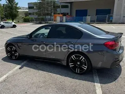 Usado BMW 318 136 CV (100 kW) 2017 Gris / plata Berlina