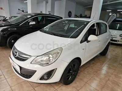 Usado Opel Corsa Color Edition 95 CV (69 kW) 2013 Blanco Utilitario