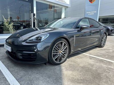 Porsche Panamera 4