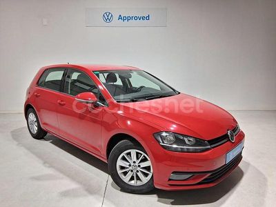 Usado VW Golf VII 115 CV (84 kW) 2018 Rojo Berlina