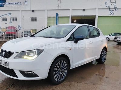 Usado Seat Ibiza CONNECT 90 CV (66 kW) 2016 Blanco Berlina