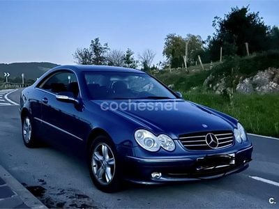 Usado Mercedes CLK200 Avantgarde 163 CV (119 kW) 2005 Azul Coupe