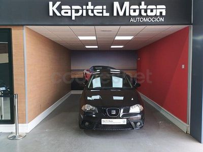 Usado Seat Ibiza 100 CV (73 kW) 2006 Negro Utilitario