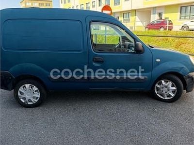 Usado Renault Kangoo 105 CV (77 kW) 2009 Verde Monovolumen